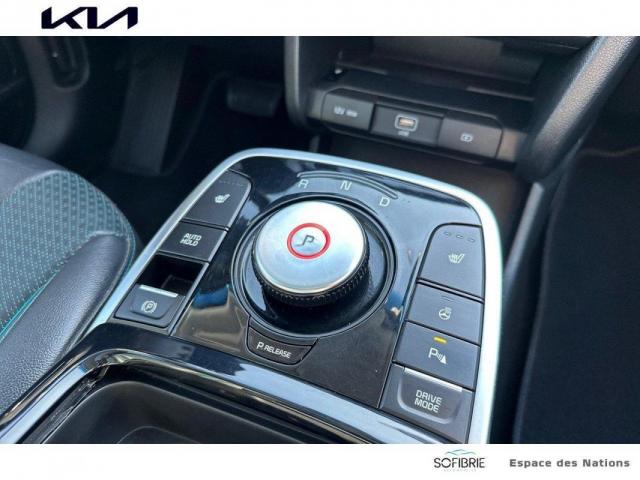 Kia Niro image 9