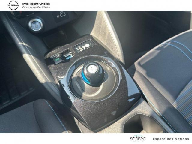 Nissan Leaf image 2