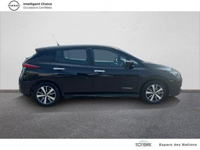 Nissan Leaf image 6