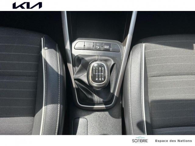 Kia Rio image 4