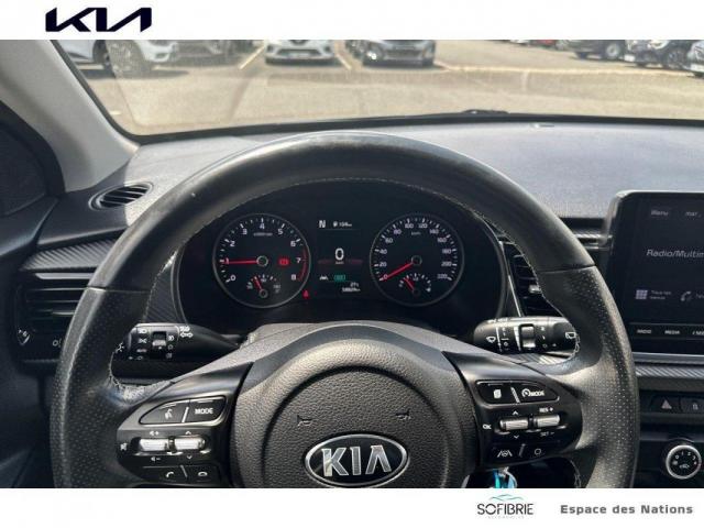 Kia Rio image 3