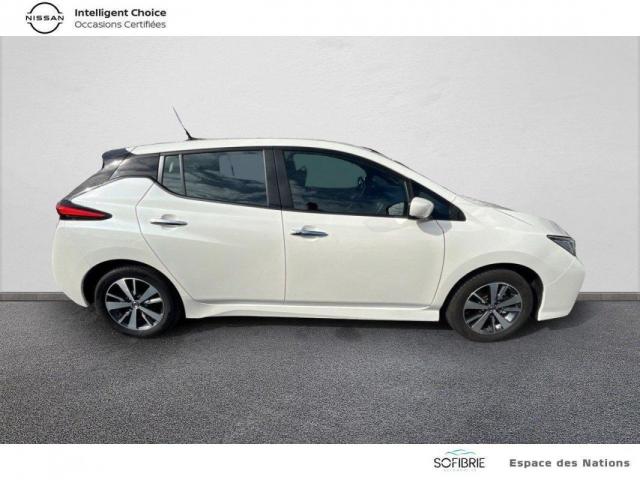 Nissan Leaf image 9