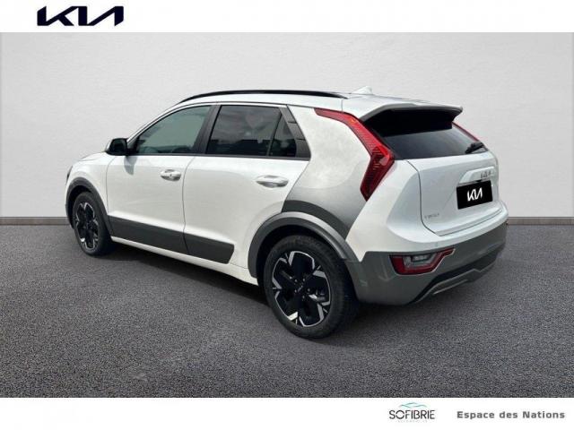 Kia Niro image 2