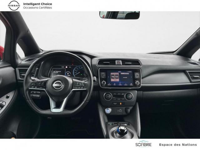 Nissan Leaf image 9