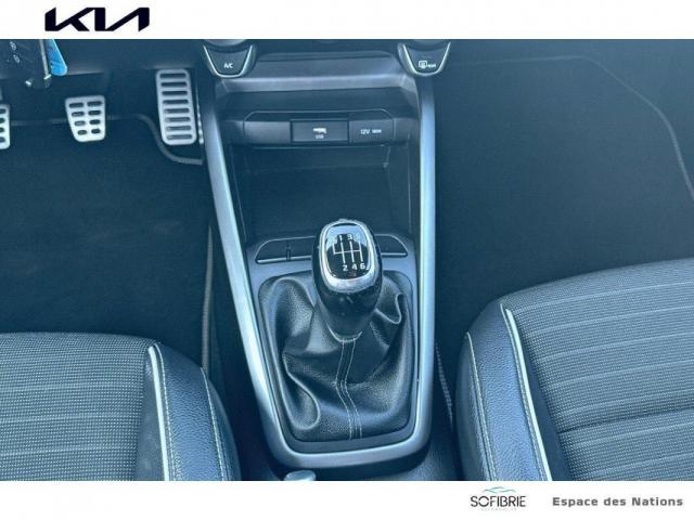Kia Rio image 6