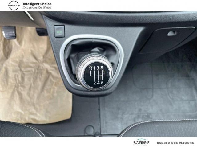 Nissan Nv300 image 6