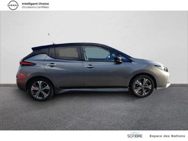 Nissan Leaf image 2