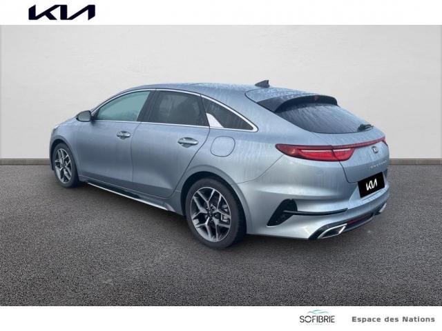 Kia Proceed image 9