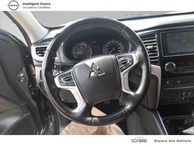 Mitsubishi L200 image 4