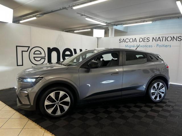 Renault Mégane E-Tech image 3