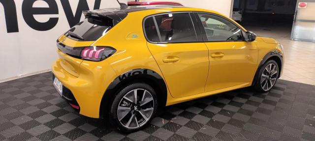 Peugeot 208 image 4