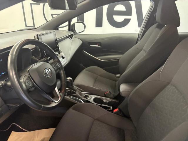 Toyota Corolla image 6