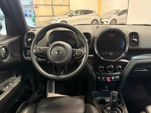 Mini Countryman image 2