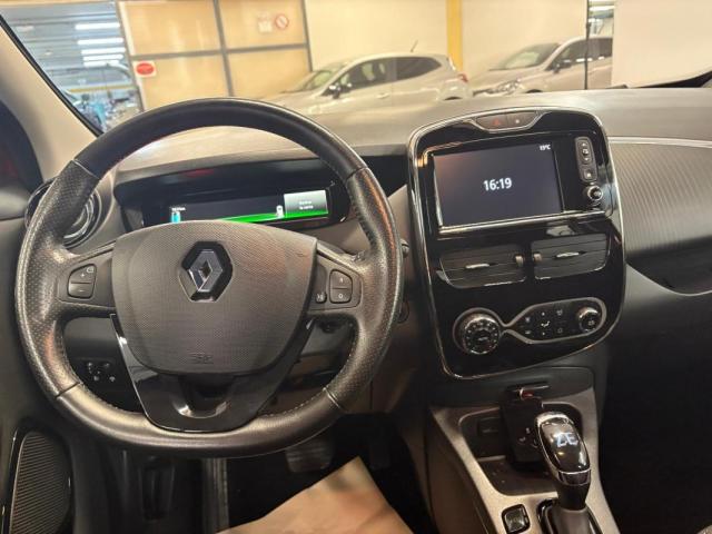 Renault Zoe image 2
