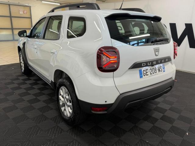 Dacia Duster image 9