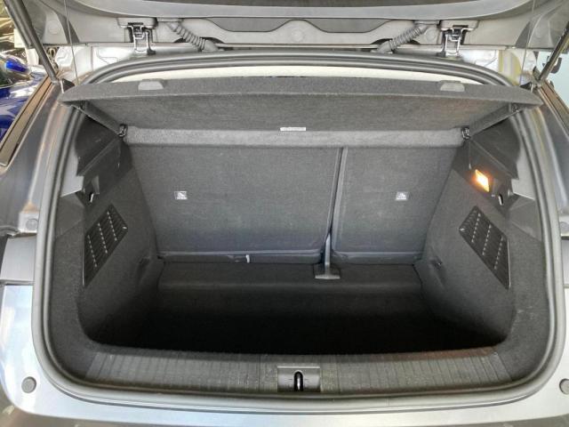 Renault Mégane E-Tech image 5