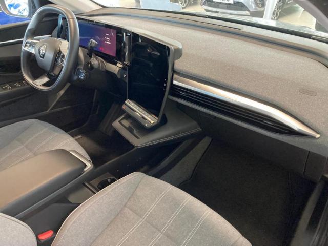 Renault Mégane E-Tech image 2