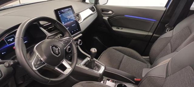 Renault Captur image 2
