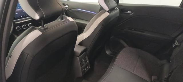 Renault Captur image 1