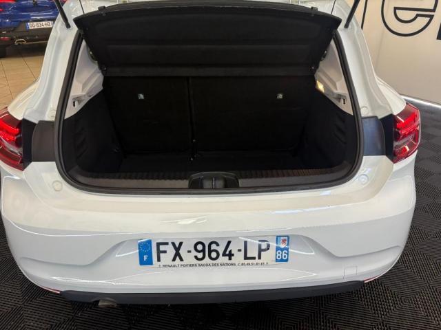 Renault Clio image 6