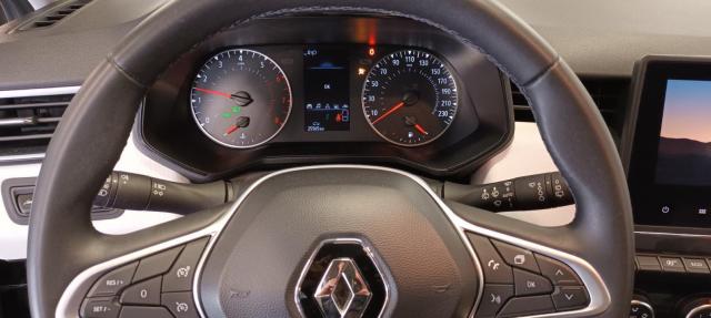 Renault Clio image 3