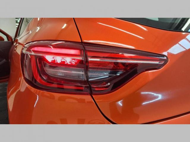 Renault Clio image 2