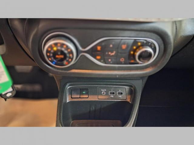 Renault Twingo image 4