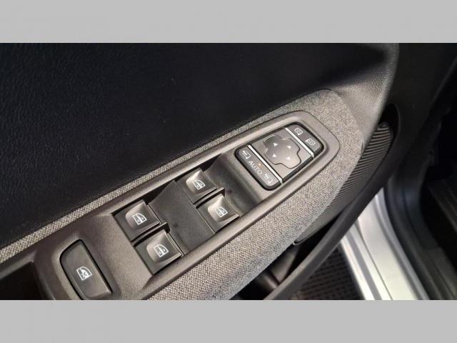 Renault Zoe image 2