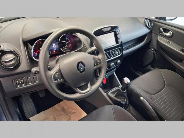 Renault Clio image 6