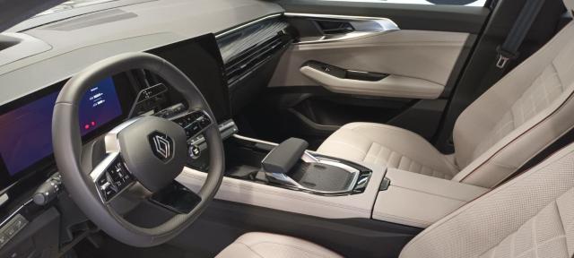 Renault Espace image 2