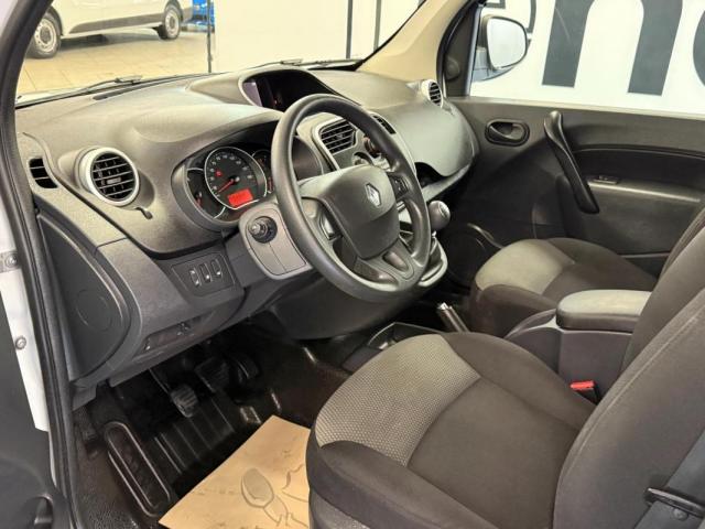 Renault Kangoo Express image 2