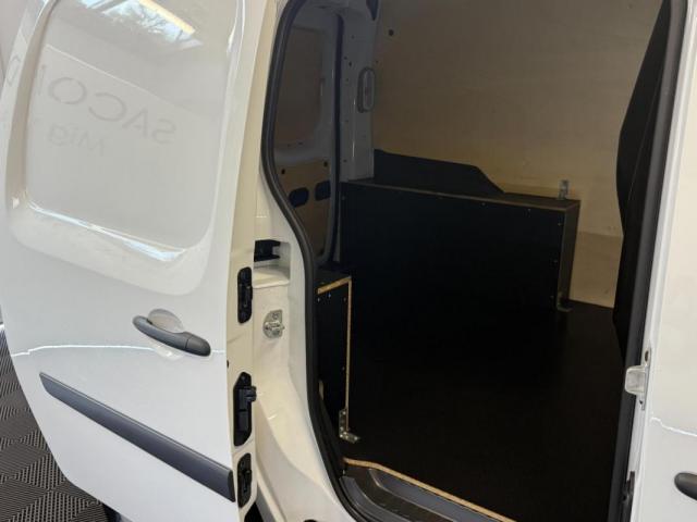 Renault Kangoo Express image 9