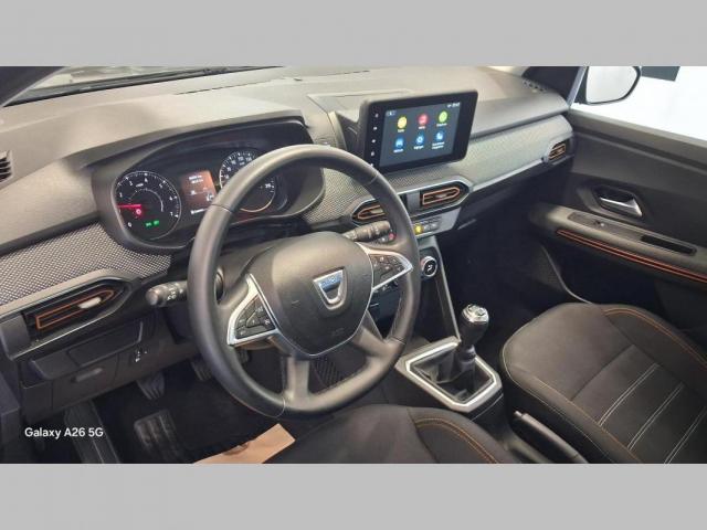 Dacia Sandero image 1