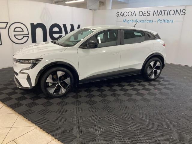 Renault Mégane E-Tech image 4