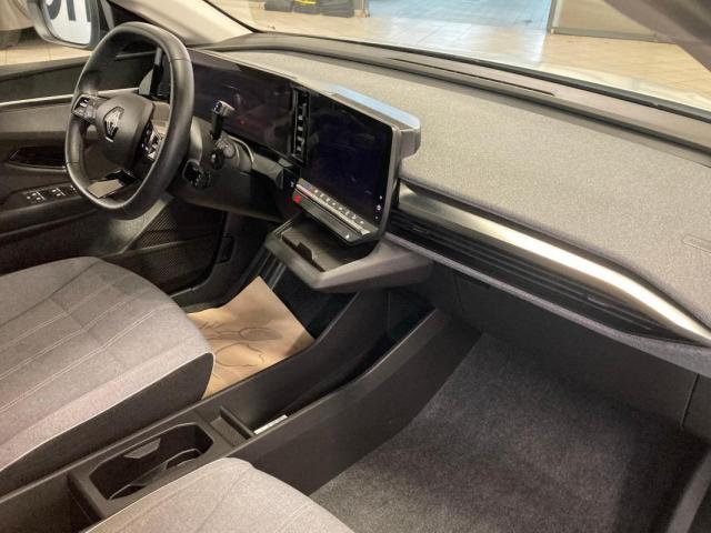Renault Mégane E-Tech image 7