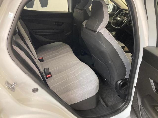 Renault Mégane E-Tech image 2
