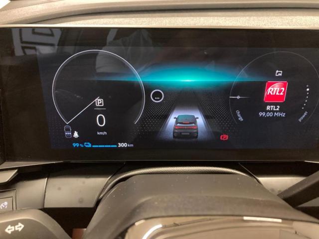 Renault Mégane E-Tech image 6