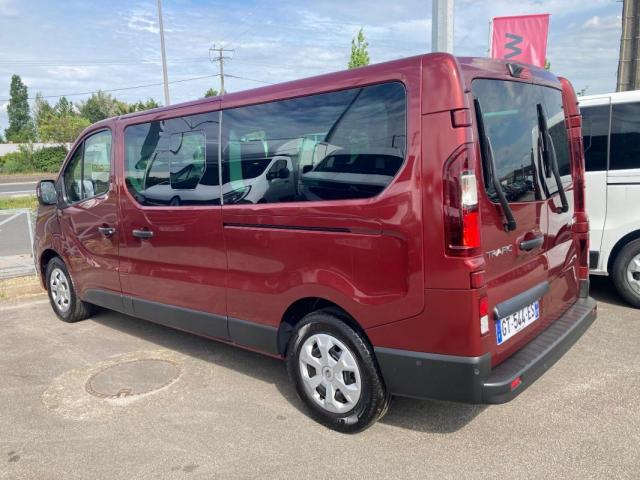 Renault Trafic image 2