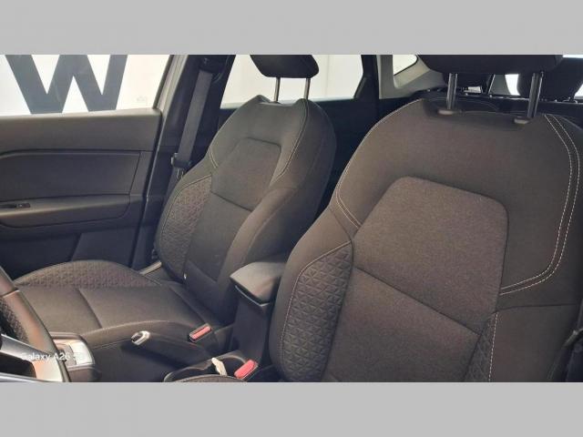 Renault Captur image 6