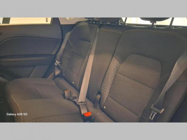 Renault Captur image 8