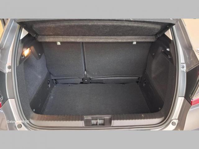 Renault Captur image 1