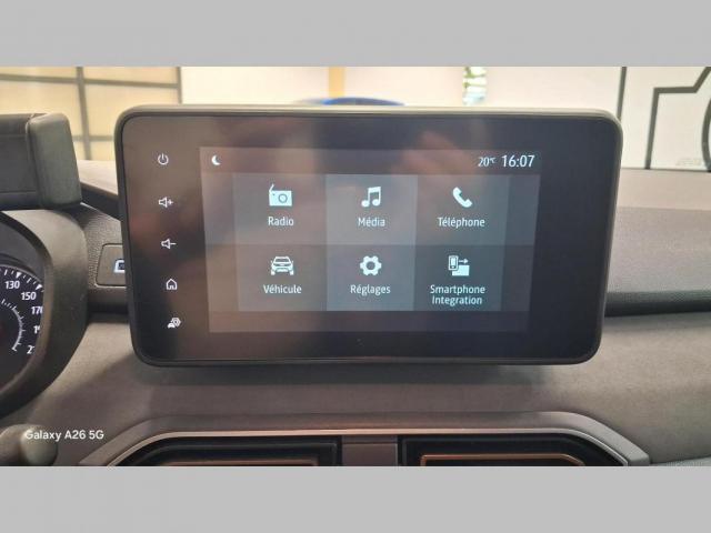 Dacia Jogger image 1