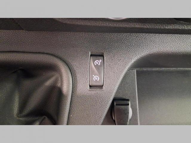 Renault Master image 2