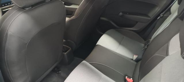 Renault Clio image 1