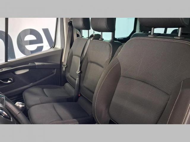 Renault Trafic image 8