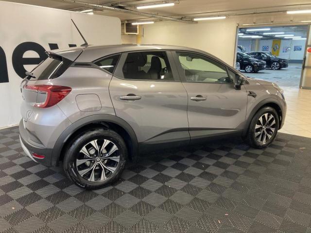 Renault Captur image 8