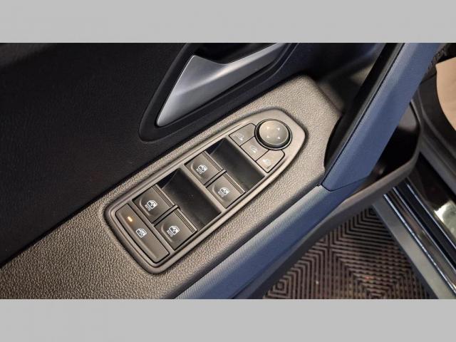 Dacia Duster image 9