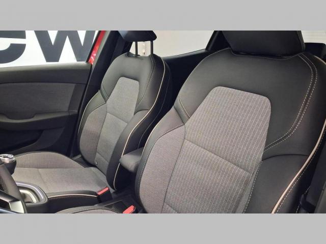 Renault Clio image 7