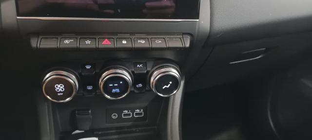 Renault Captur image 3