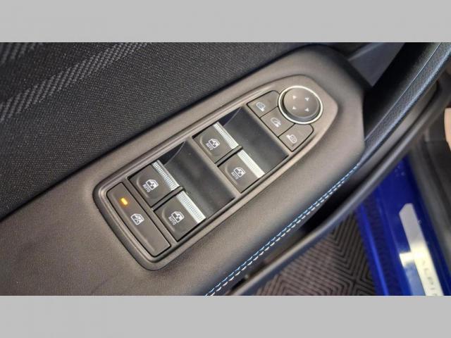 Renault Captur image 2